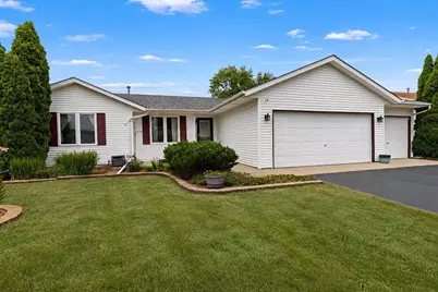 651 Purple Sage Drive, Roscoe, IL 61073 - Photo 2
