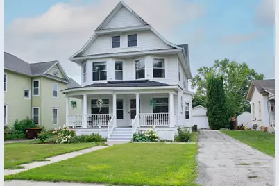 414 Oak Street, Lena, IL 61048 - Photo 1