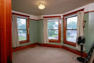 414 Oak St, Lena, IL 61048 - Photo 10