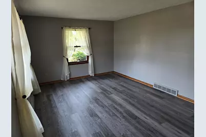 592 Donna Drive, Rockford, IL 61107 - Photo 22