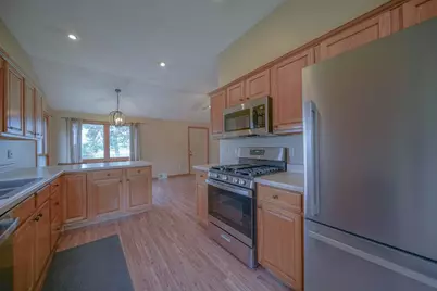 13855 W State Road, Pecatonica, IL 61063 - Photo 10