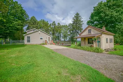 13855 W State Road, Pecatonica, IL 61063 - Photo 8