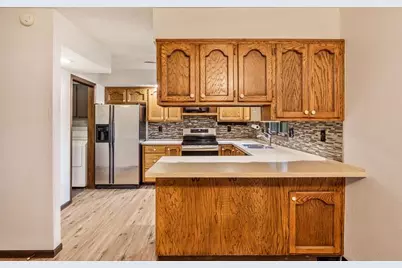 349 Sycamore, Machesney Park, IL 61115 - Photo 4