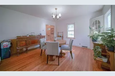 1205 W 6th, Rochelle, IL 61068 - Photo 4
