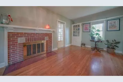 1205 W 6th, Rochelle, IL 61068 - Photo 10
