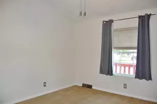 5509 Heartwood Ln, Roscoe, IL 61073 - Photo 18