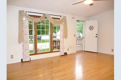 5509 Heartwood Lane, Roscoe, IL 61073 - Photo 8