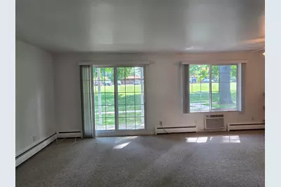 700 Kiwanis Drive, Freeport, IL 61032 - Photo 8