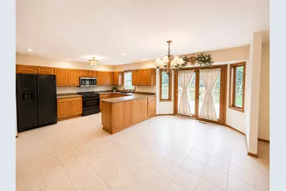 1222 Butler Road, Rockford, IL 61108 - Photo 4