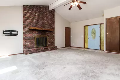 2938 Southbridge Road, Rockford, IL 61114 - Photo 4