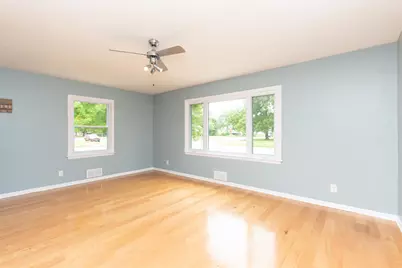2624 Prial Avenue, Rockford, IL 61101 - Photo 4