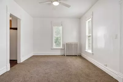 2007 E State St, Rockford, IL 61104 - Photo 16