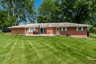 1441 Chokecherry Dr, Rockford, IL 61108 - Photo 8