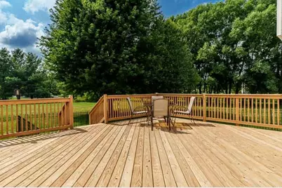 9850 Ridge Way, Rockford, IL 61107 - Photo 32