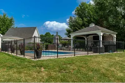 9850 Ridge Way, Rockford, IL 61107 - Photo 38