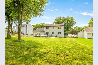 1071 Arapaho Drive, Freeport, IL 61032 - Photo 16