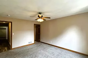10215D Metalmark Ln, Roscoe, IL 61073 - Photo 20