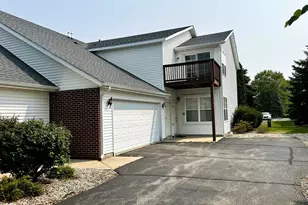 10215D Metalmark Ln, Roscoe, IL 61073 - Photo 1