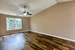 10215D Metalmark Ln, Roscoe, IL 61073 - Photo 8