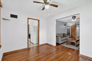961 W Jefferson St, Freeport, IL 61032 - Photo 16