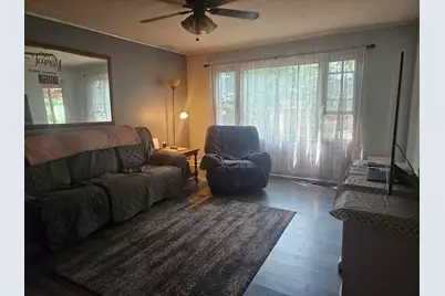1013 Arnold Avenue, Rockford, IL 61108 - Photo 8