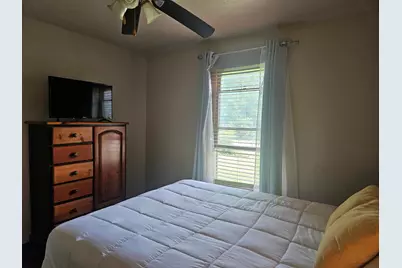 1013 Arnold Avenue, Rockford, IL 61108 - Photo 18