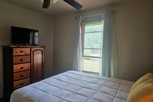 1013 Arnold Ave, Rockford, IL 61108 - Photo 18