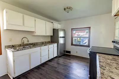 505 Hayes Street, South Beloit, IL 61080 - Photo 8
