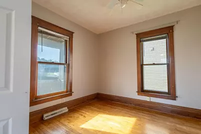 505 Hayes Street, South Beloit, IL 61080 - Photo 4