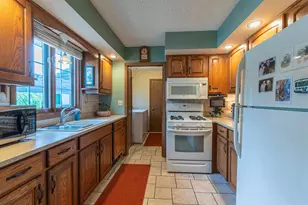 301 9th St, Mendota, IL 61342 - Photo 6