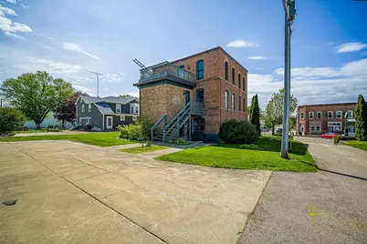 210 W High Street, Orangeville, IL 61060 - Photo 50