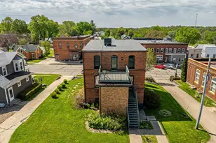 210 W High St, Orangeville, IL 61060 - Photo 4