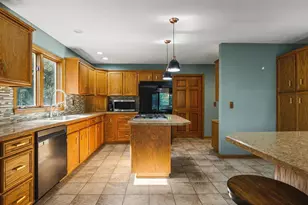 1494 Marberly Dr, Rockford, IL 61103 - Photo 14