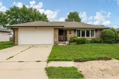 [Address not provided], Loves Park, IL 61111 - Photo 2