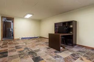 4996 Zenith Pkwy, Machesney Park, IL 61115 - Photo 32