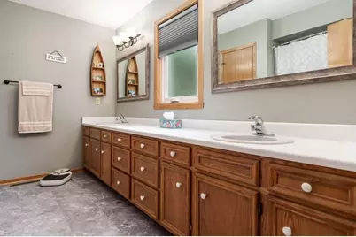 4996 Zenith Parkway, Machesney Park, IL 61115 - Photo 4