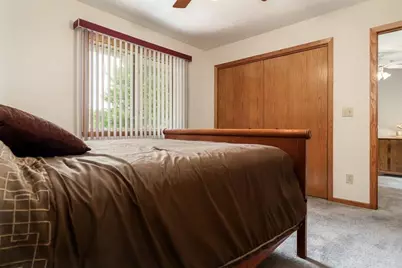 4996 Zenith Parkway, Machesney Park, IL 61115 - Photo 22