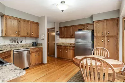 4996 Zenith Parkway, Machesney Park, IL 61115 - Photo 10