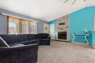 11321 Debussey Dr, Machesney Park, IL 61115 - Photo 4