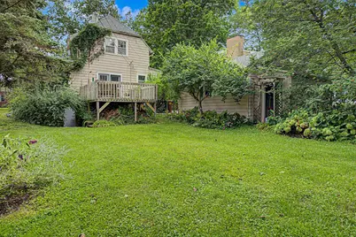 1540 W Logan Street, Freeport, IL 61032 - Photo 32