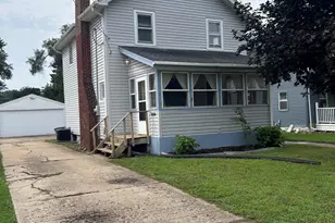 619 Lawn Dr, Loves Park, IL 61111 - Photo 1