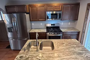 619 Lawn Dr, Loves Park, IL 61111 - Photo 8