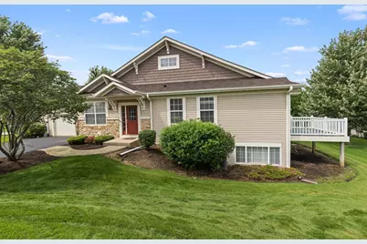 7586 Blairmore Dr, Rockford, IL 61107 - Photo 2