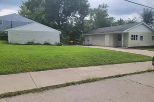 2701 18th St, Rockford, IL 61109 - Photo 1