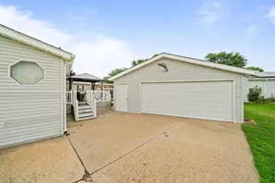8511 Fig Tree Ln, Roscoe, IL 61073 - Photo 28