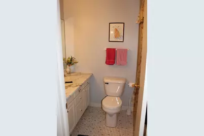 2929 Sunnyside Dr #131B, Rockford, IL 61114 - Photo 8