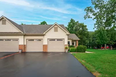 6294 Parks Edge Drive, Loves Park, IL 61111 - Photo 2
