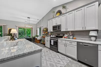 6294 Parks Edge Drive, Loves Park, IL 61111 - Photo 12