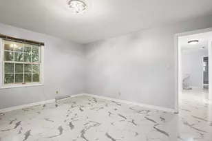 1718 Jacoby Pl, Rockford, IL 61107 - Photo 38