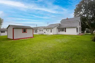 216 W Main St, Warren, IL 61087 - Photo 12